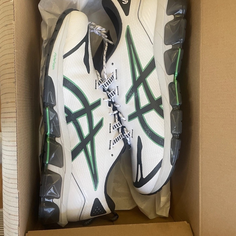 ASICS Gel-Quantum 360 VII Men's White and Green. Size 11.5. New W Box